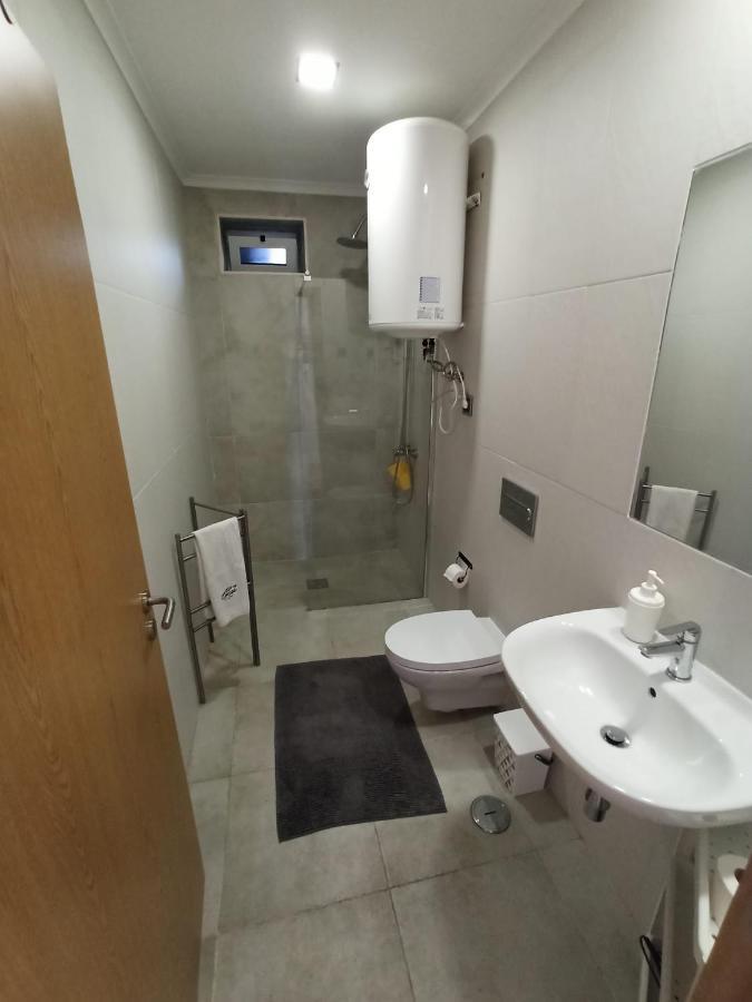 Like A Local Guest House Ericeira Ngoại thất bức ảnh