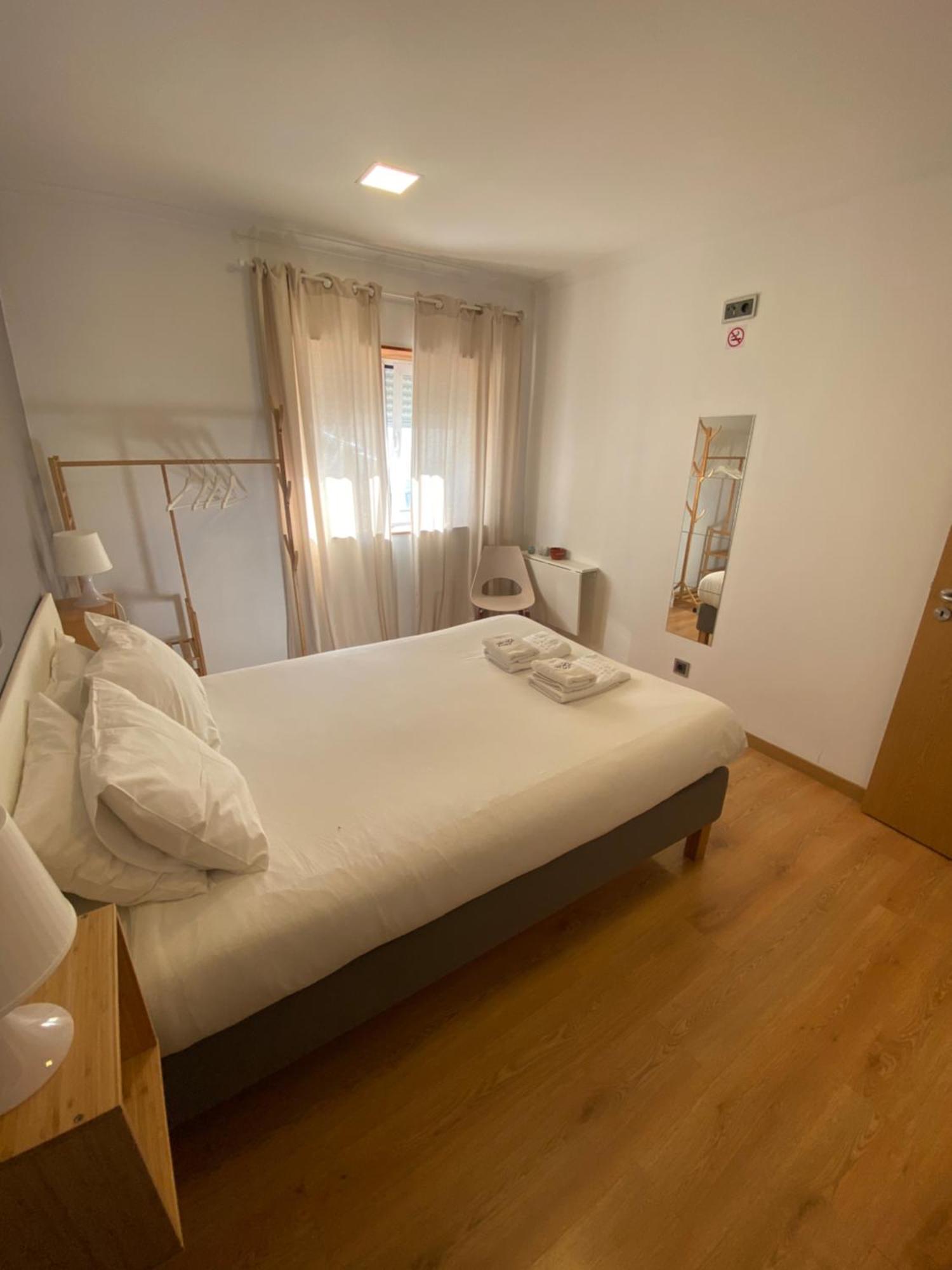 Like A Local Guest House Ericeira Ngoại thất bức ảnh