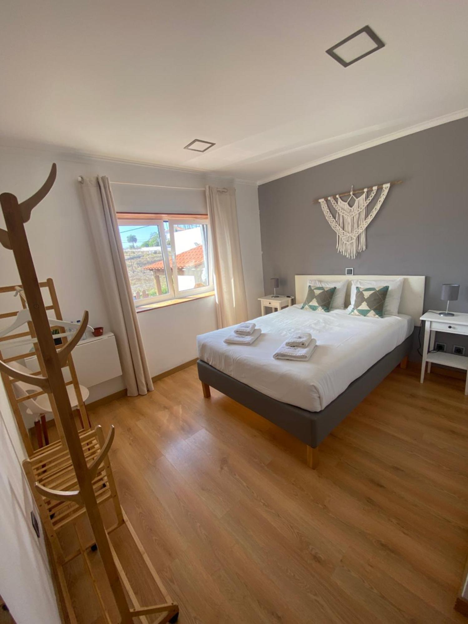 Like A Local Guest House Ericeira Ngoại thất bức ảnh